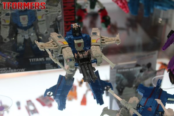 SDCC 2016   Generations Platinum Series And Titans Return Preview Night Display 140 (140 of 157)